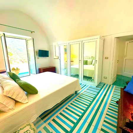 With Sea View ! Positano